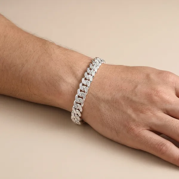 Silver_Plated_Metal_Premium_Bracelet_For_Men