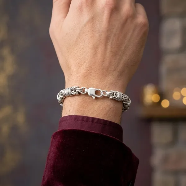 Silver_Plated_Metal_Premium_Bracelet_For_Men