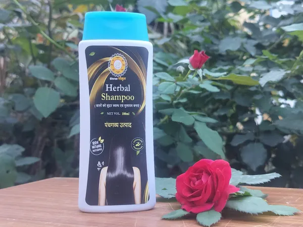 Shree_Gokul_Triphala_Herbal_Nourishing_Shampoo_(_Pack_Of_3_)