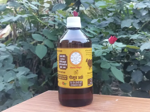 Shree_Gokulamrut_Gomutra_Ark_Pure_Distilled_Cow_Urine_(_Pack_Of_2_)