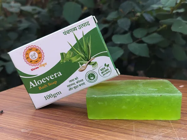 Shree_Gokul_Aloe_Vera_Moisturising_Bath_Soap_(_Pack_Of_5_)