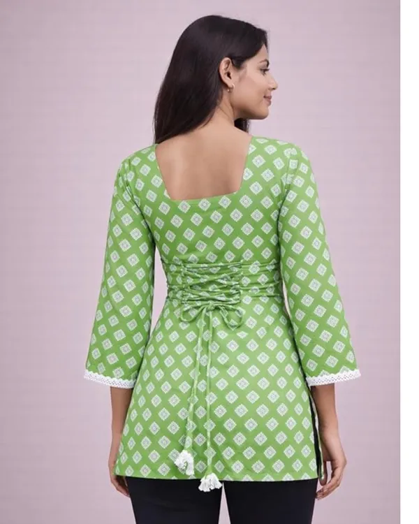Green_Cotton_Geometric_Print_Tunic_For_Women