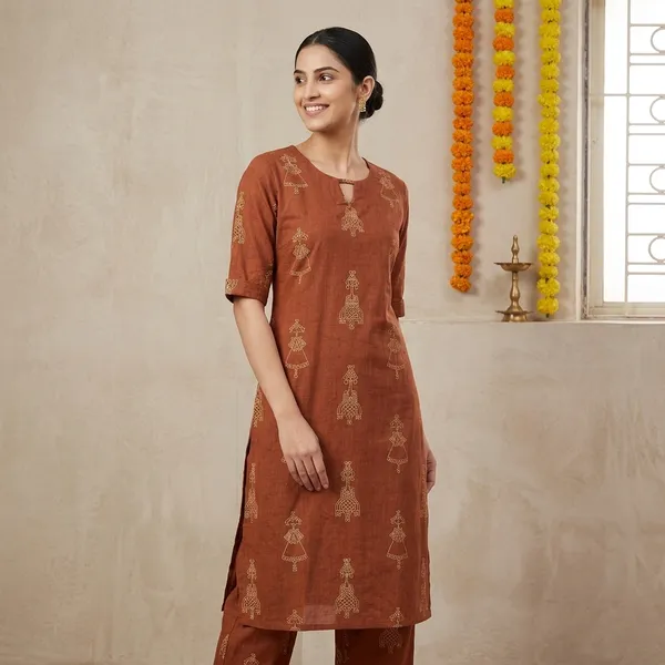Rust_Brown_Cotton_Straight_Ethnic_Print_Kurta_Set_For_Women