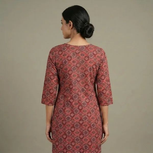 Red_Cotton_Straight_Kurta_For_Women