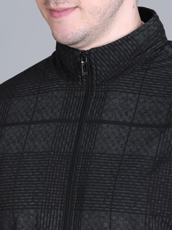 Black_Premium_Polyester_Winter_Jacket_For_Men