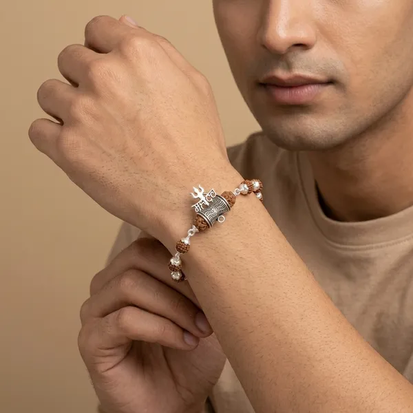 Silver_Rudraksha_Trishul_Mahakaal_Bracelet_For_Men