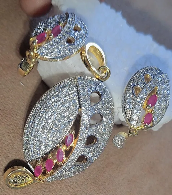 Silver_Pink_Metal_Alloy_Artificial_Jewellery_For_Women