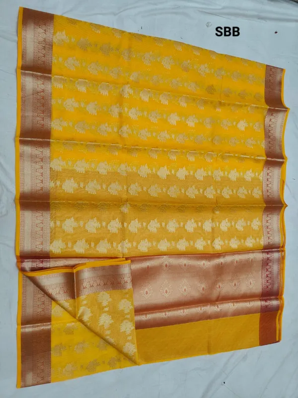 Yellow_Silk_Premium_Traditional_Woven_Saree_For_Women
