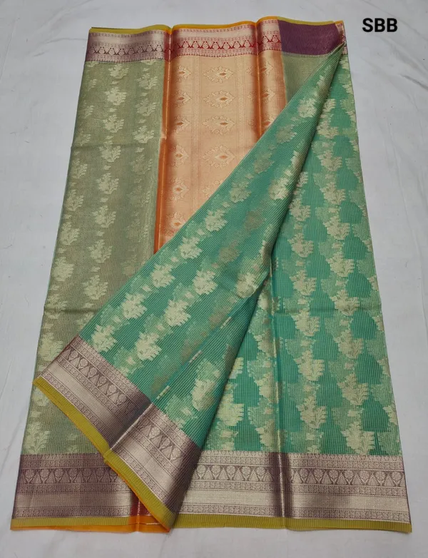 Green_Silk_Premium_Traditional_Woven_Border_Saree_For_Women