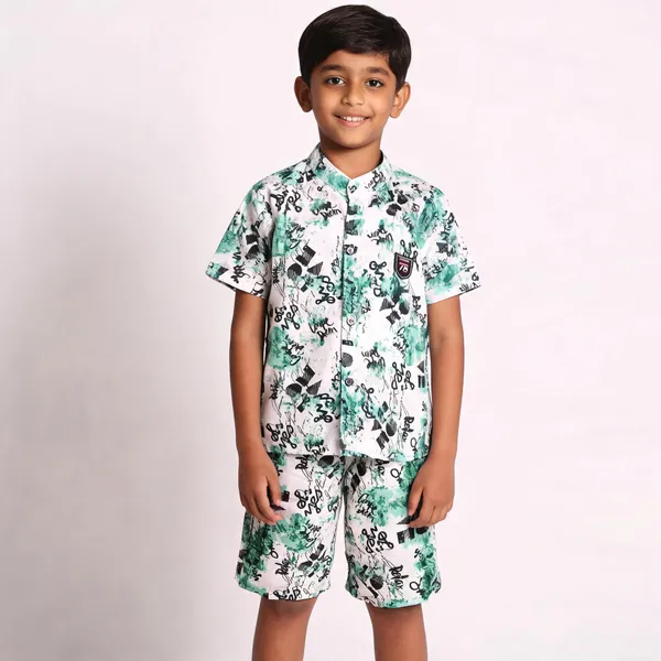 Green_Cotton_Printed_Shirt_&_Shorts_Set_For_Boys