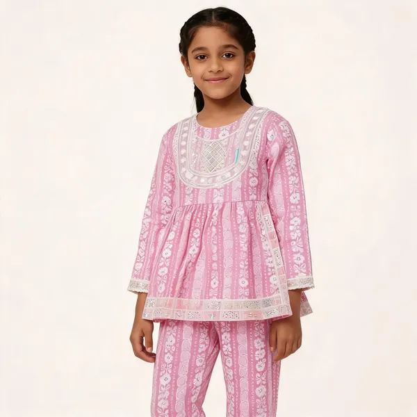 Pink_Cotton_Floral_Print_Ethnic_Kurta_Set_For_Girls