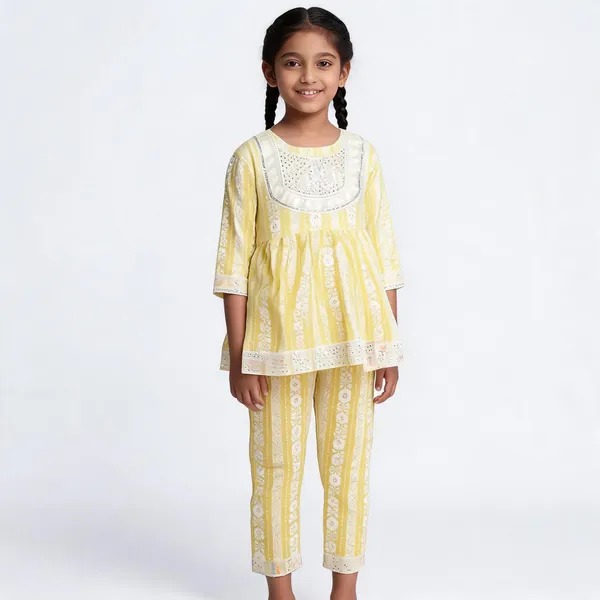 Yellow_Cotton_Printed_Kurta_And_Pants_Set_For_Girls
