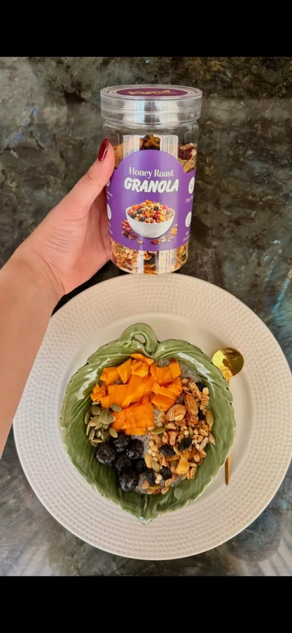 Honey_Roast_Artisan_Granola