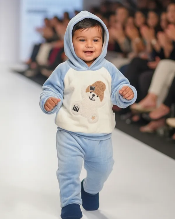 Blue_Cloud_Fleece_Hood_Premium_Outfit_(_Hood_+_Trouser)