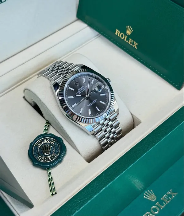 SILVER_ROLEX_FOR_MEN