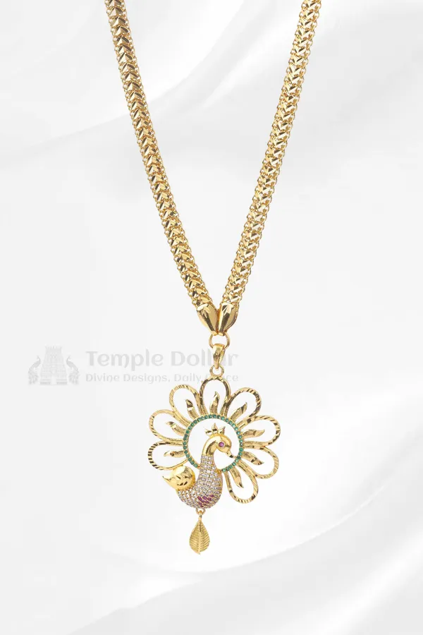 Peacock_Motif_Pendant_With_Designer_V_Link_Chain