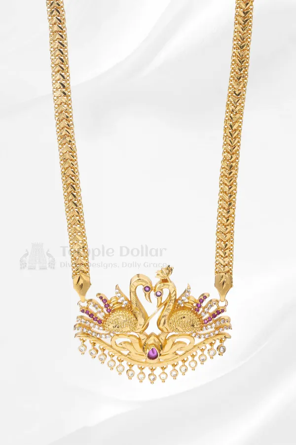 Twin_Swan_Textured_Pendant_With_Mugappu_Chain
