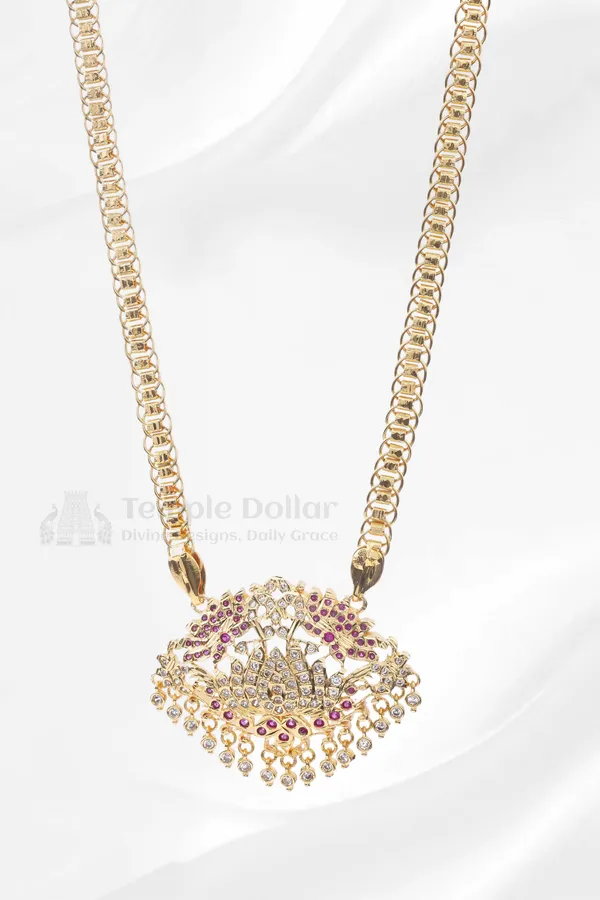 Lotus_Flower_Pendant_With_Fancy_Box_Chain