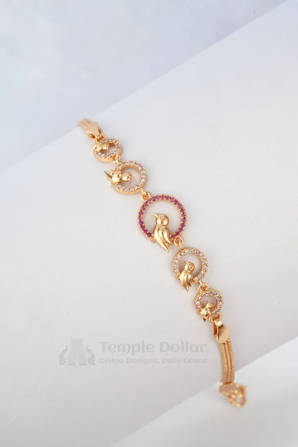 Rose_Gold_Parrot_Bird_Motif_Circle_Bracelet