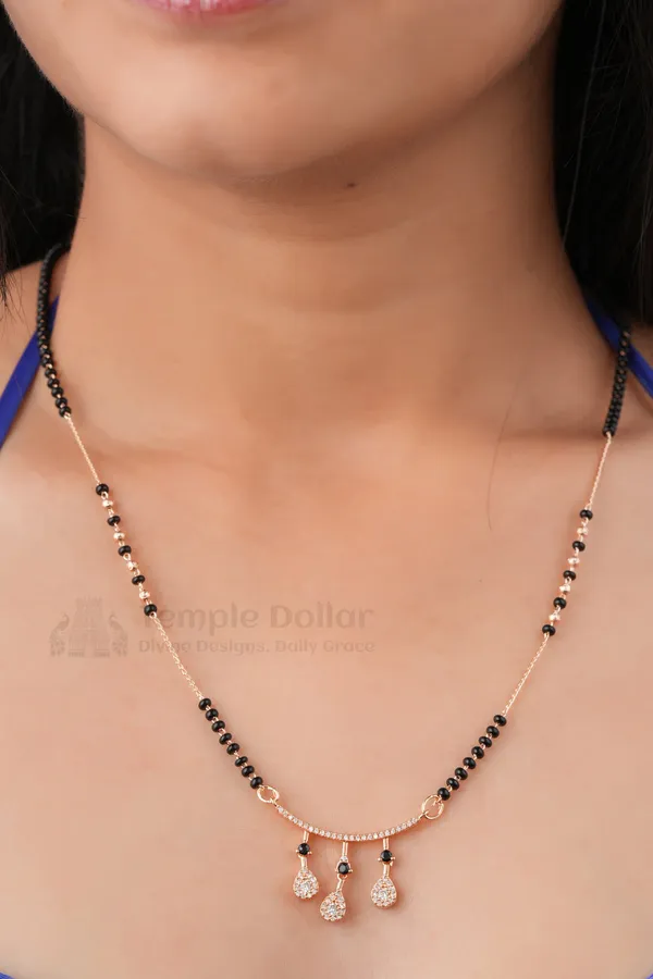 Rose_Gold_Trinity_Diamond_Mangalsutra_Necklace_For_Women