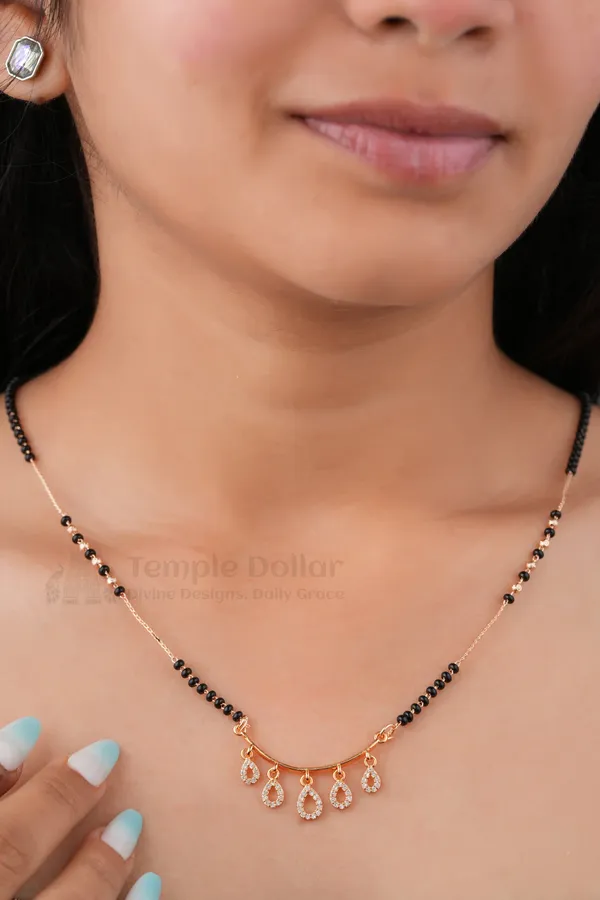 Rose_Gold_Dewdrop_Ad_Mangalsutra_Necklace_For_Women