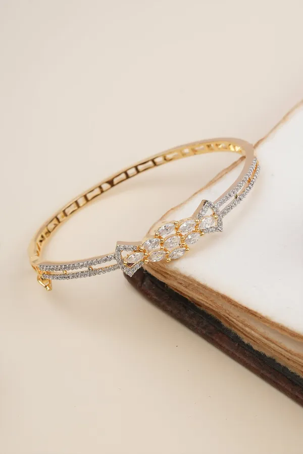 Floral_Cluster_American_Diamond_Gold_Tone_Bracelet