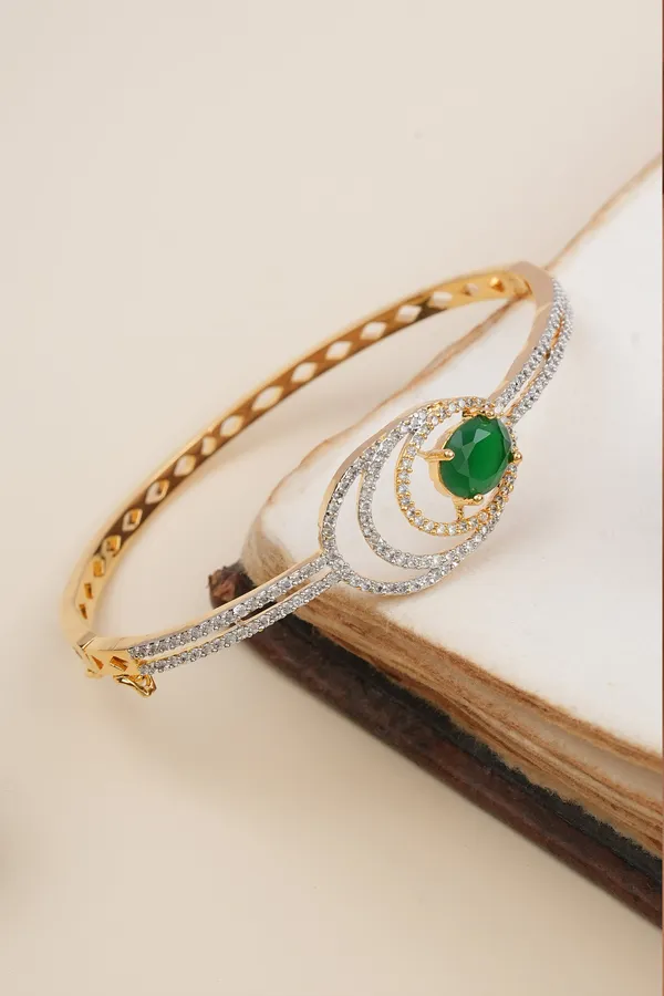 Emerald_Stone_Gold_Kada_Bracelet