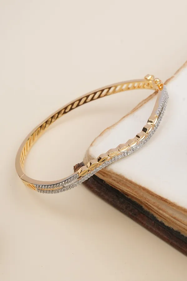 Gold_And_Diamond_Bangle_Style_Cuff_Bracelet