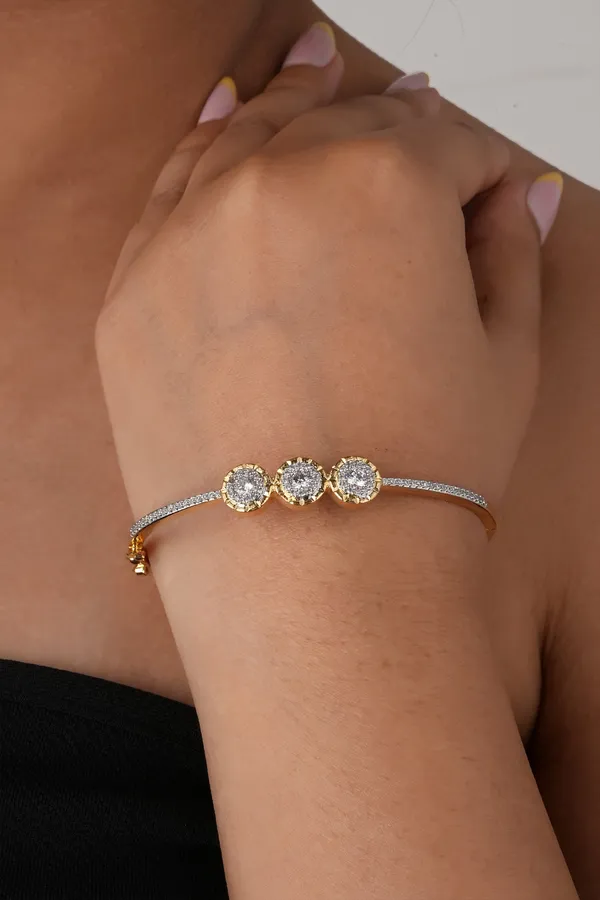 Women_Brass_American_Diamond_Gold_Plated_Bracelet