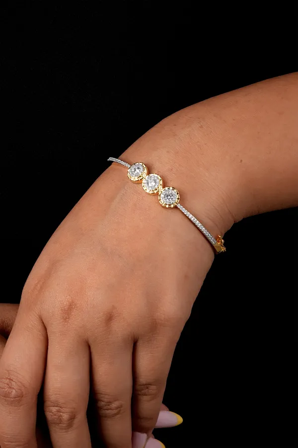 Women_Brass_American_Diamond_Gold_Plated_Bracelet