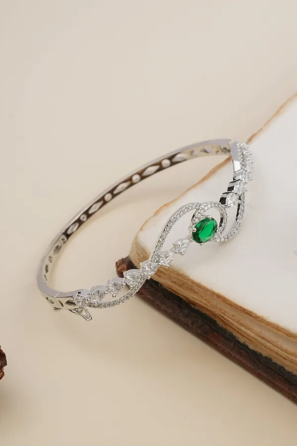 Rhodium_Plated_Emerald_Green_Stone_Wave_Bracelet