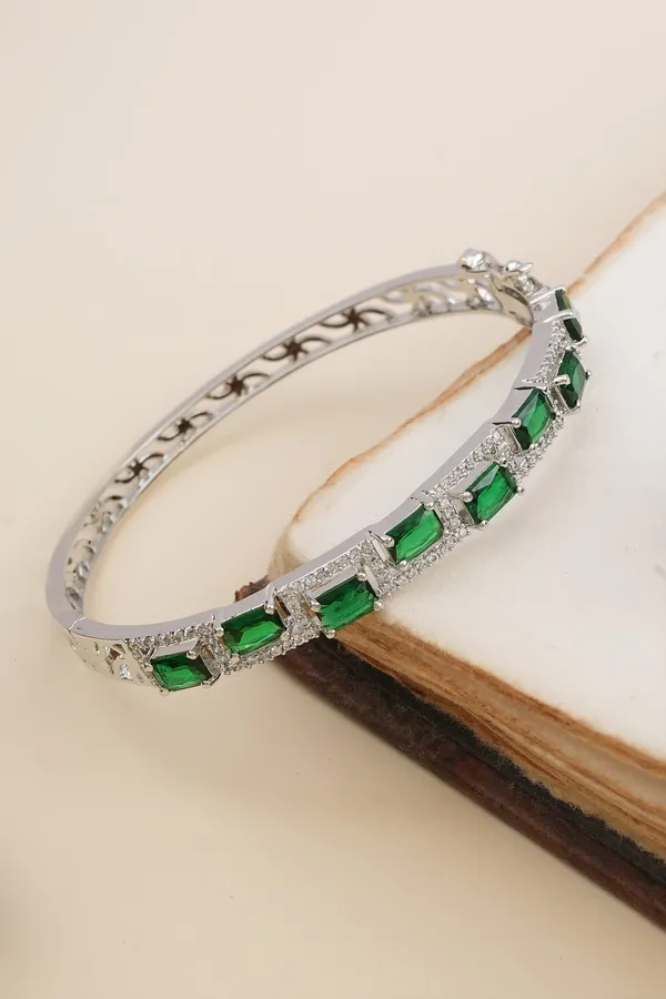 Brass_Emeradal_Dimond_Bracelate