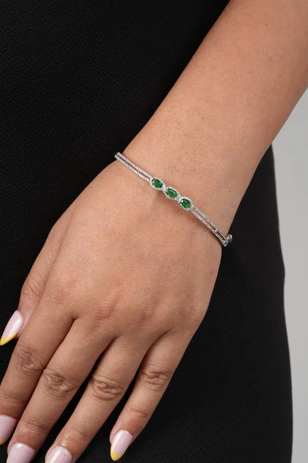 Emerald_Stoned_American_Diamond_Silver_Plated_Bracele