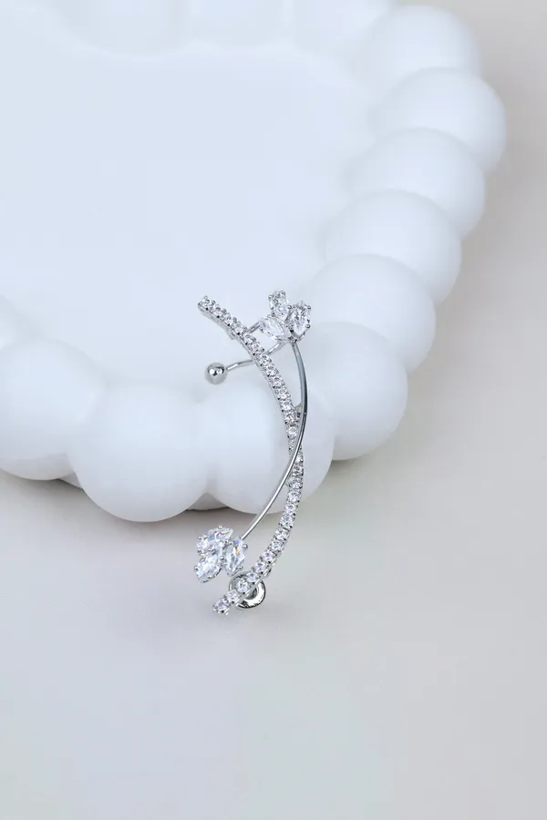 Crystal_Silver_Ear_Cuff
