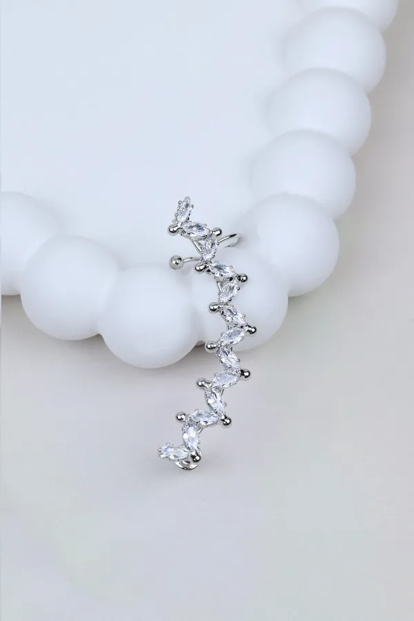 Rhinestone_Encrusted_Silver_Ear_Cuff