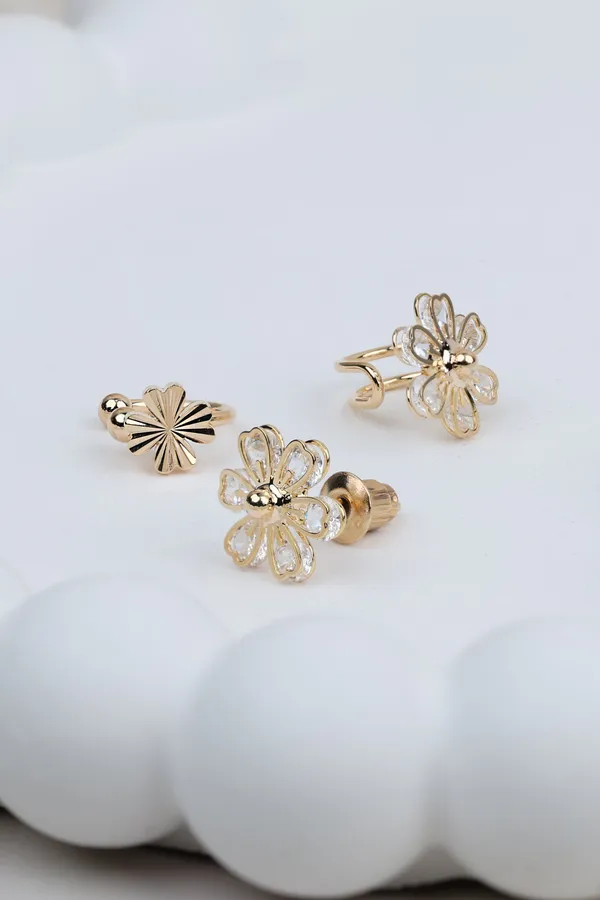 Dainty_Floral_Ear_Cuff_Stud_Set_In_Gold