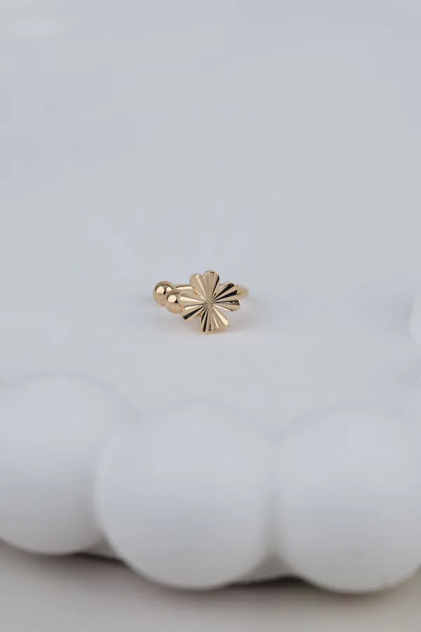 Dainty_Floral_Ear_Cuff_Stud_Set_In_Gold
