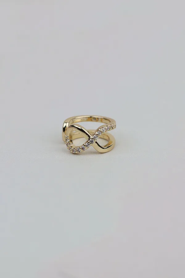 The_Infinity_Cross_Pav_Ear_Cuff