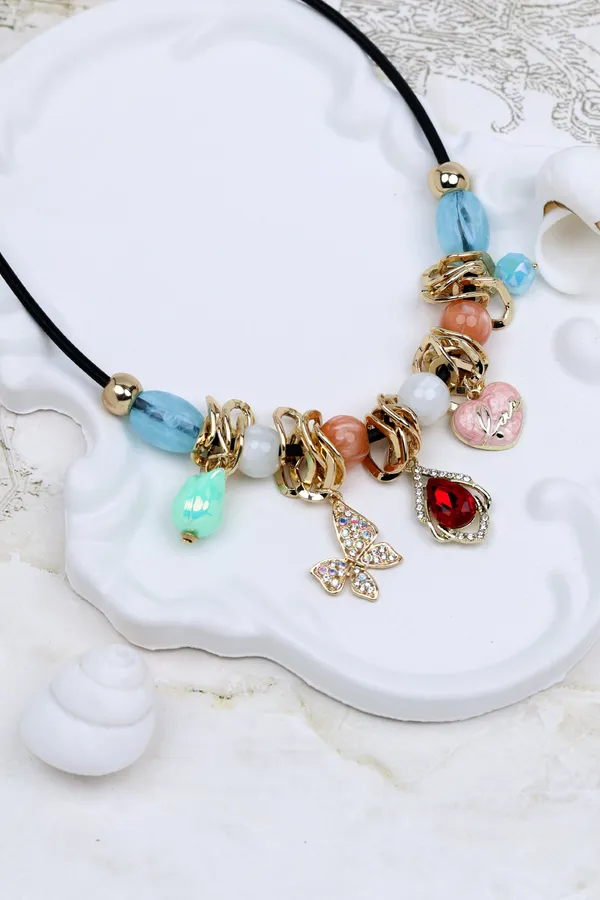 Beaded_Charm_Necklace