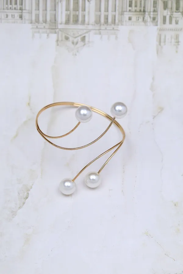 Dainty_Pearl_Orbit_Arm_Cuff
