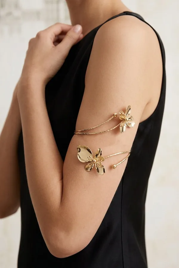 Gold_Floral_Orbit_Arm_Cuff
