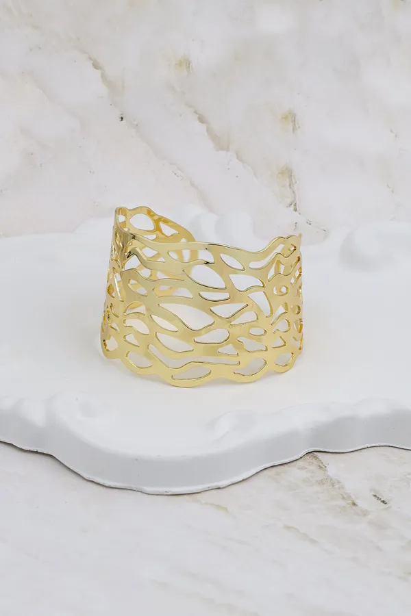 Gold_Lattice_Statement_Cuff