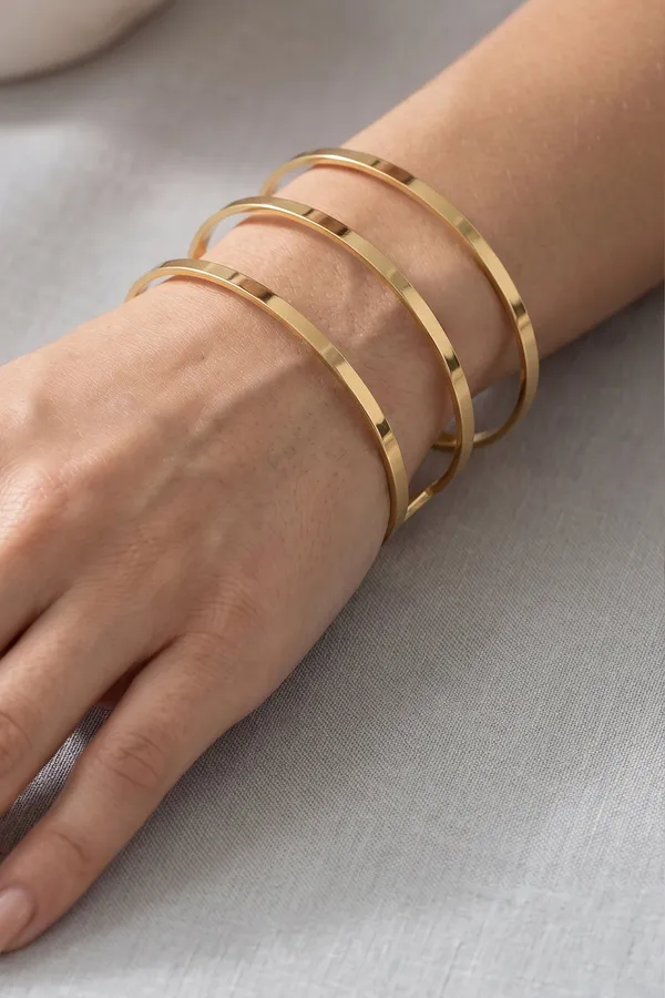 Wide_Multi_Band_Open_Statement_Cuff