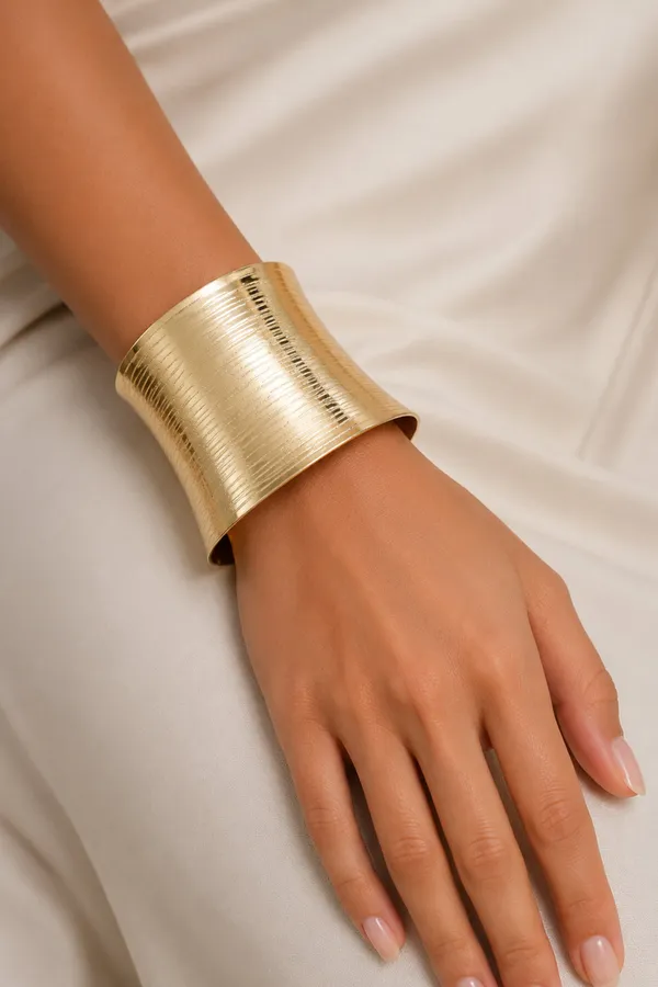 Gold_Etched_Statement_Cuff