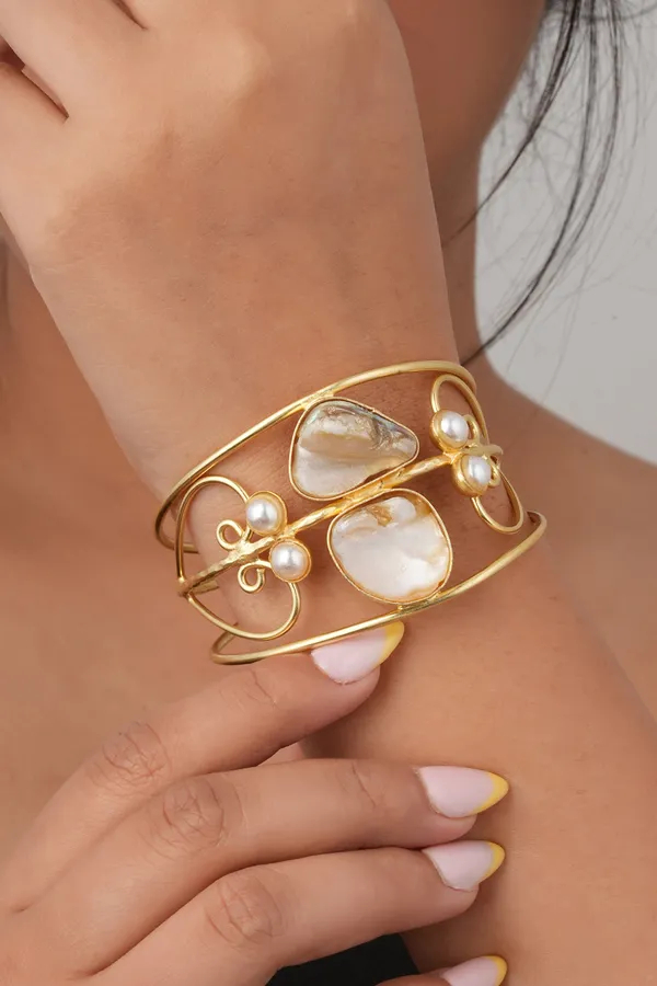 Mother_Of_Pearl_Statement_Cuff
