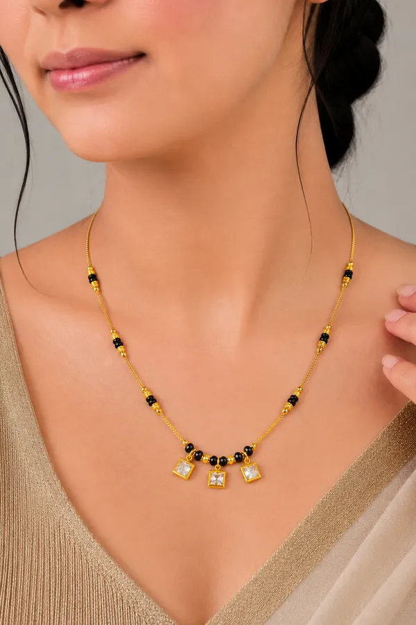 Gold_Minimal_Ad_Mangalsutra_Necklace_For_Women