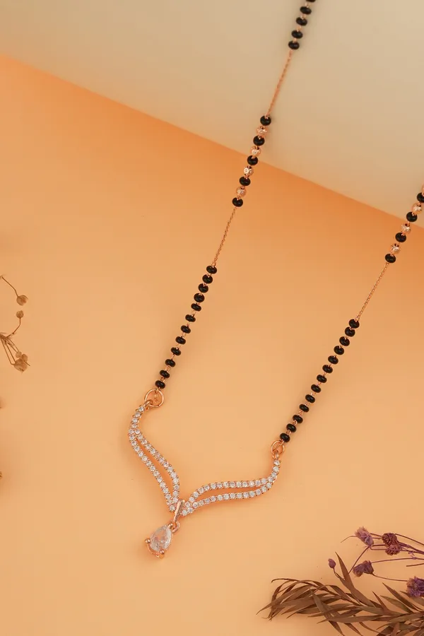 Rose_Gold_Dainty_Diamond_Mangalsutra_Necklace_For_Women