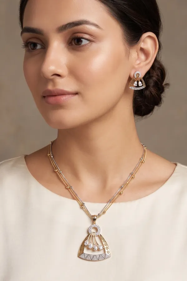 Royal_American_Diamond_Pendant_Set