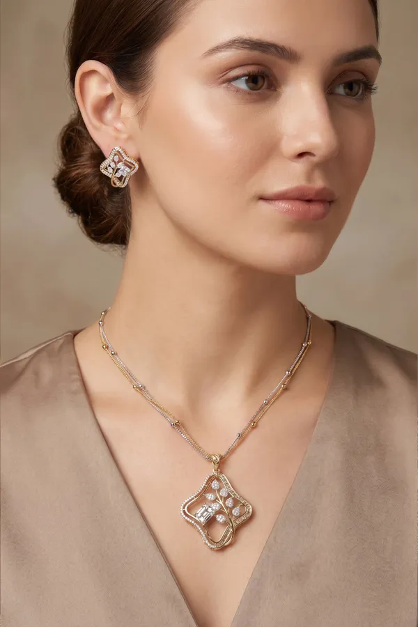 Square_N_Curves_Pendant