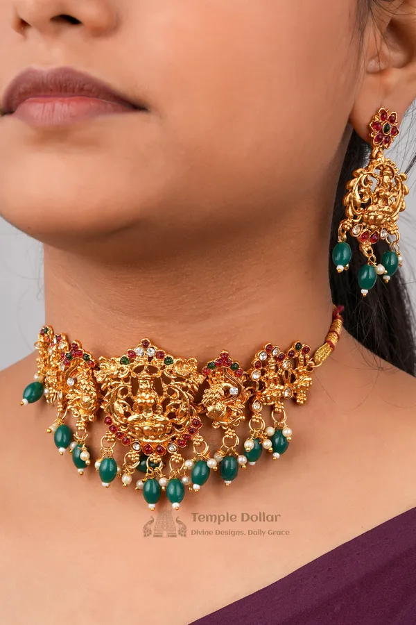Antique_Gold_Lakshmi_Temple_Jewelry_Set